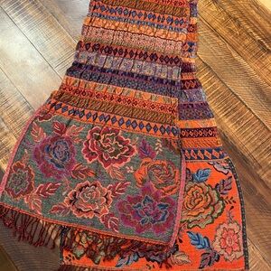 Colorful Floral Patterned Women's Scarf
